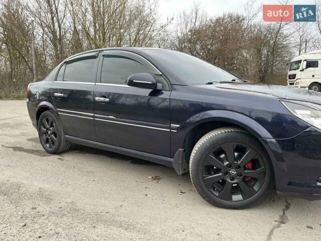 Синій Опель Вектра, об'ємом двигуна 2.2 л та пробігом 320 тис. км за 3900 $, фото 2 на Automoto.ua