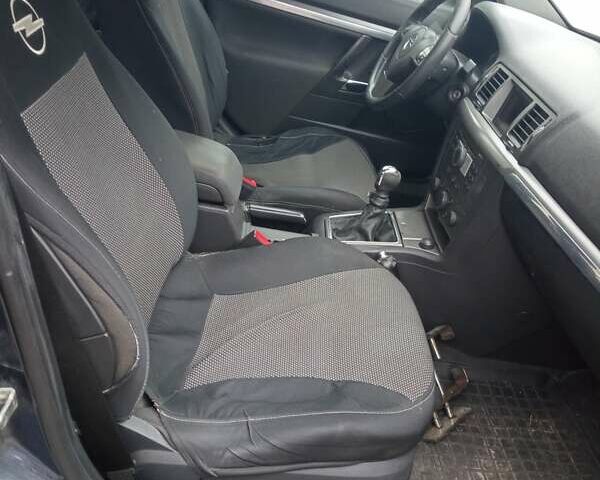 Синій Опель Вектра, об'ємом двигуна 2.2 л та пробігом 318 тис. км за 3500 $, фото 7 на Automoto.ua