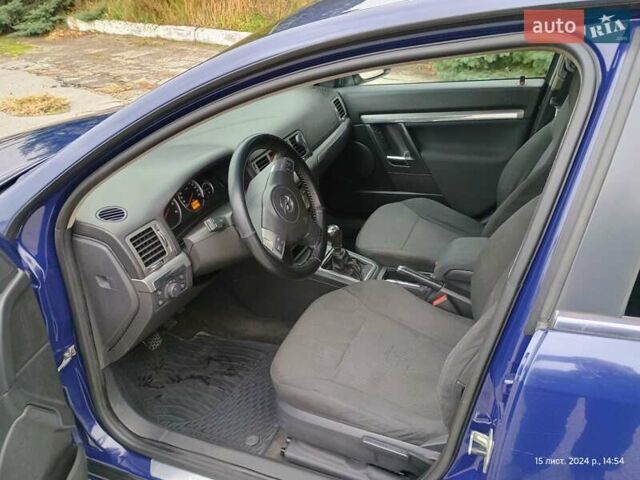 Синий Опель Вектра, объемом двигателя 1.91 л и пробегом 205 тыс. км за 4650 $, фото 13 на Automoto.ua