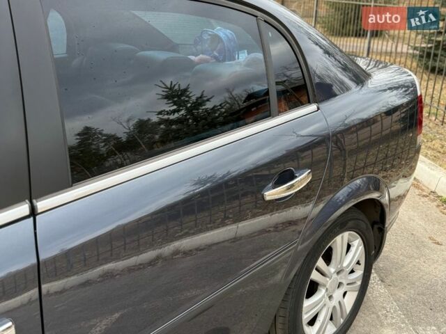 Синий Опель Вектра, объемом двигателя 2.17 л и пробегом 298 тыс. км за 5000 $, фото 4 на Automoto.ua