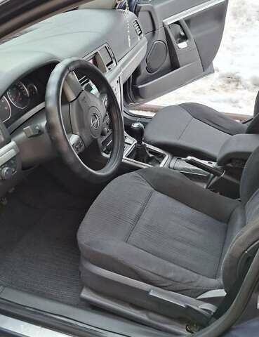 Синій Опель Вектра, об'ємом двигуна 1.9 л та пробігом 201 тис. км за 3299 $, фото 13 на Automoto.ua