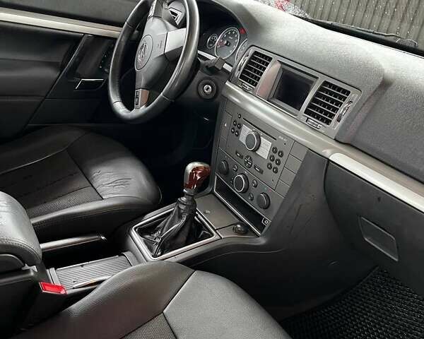 Синій Опель Вектра, об'ємом двигуна 2.2 л та пробігом 200 тис. км за 5600 $, фото 35 на Automoto.ua