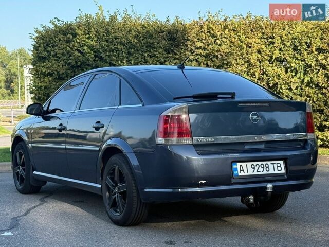 Синій Опель Вектра, об'ємом двигуна 2.2 л та пробігом 295 тис. км за 3999 $, фото 6 на Automoto.ua