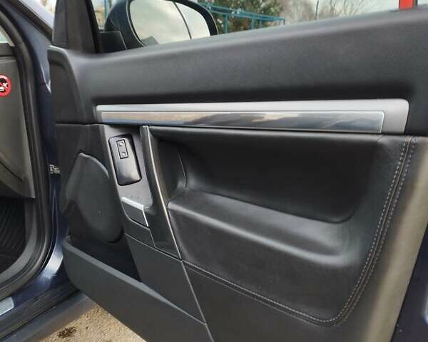 Синій Опель Вектра, об'ємом двигуна 1.8 л та пробігом 325 тис. км за 3999 $, фото 23 на Automoto.ua