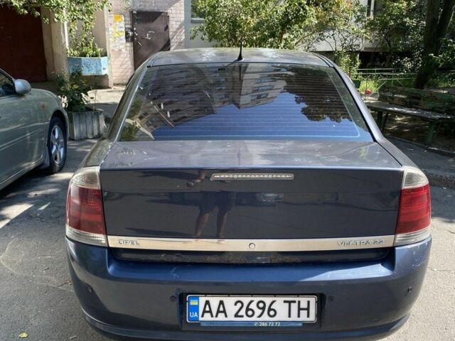 Синій Опель Вектра, об'ємом двигуна 2.2 л та пробігом 294 тис. км за 3900 $, фото 7 на Automoto.ua