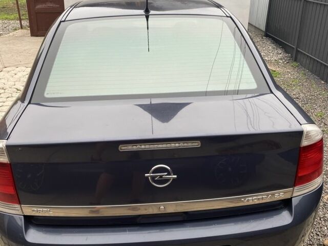 Синий Опель Вектра, объемом двигателя 2.2 л и пробегом 193 тыс. км за 4500 $, фото 1 на Automoto.ua