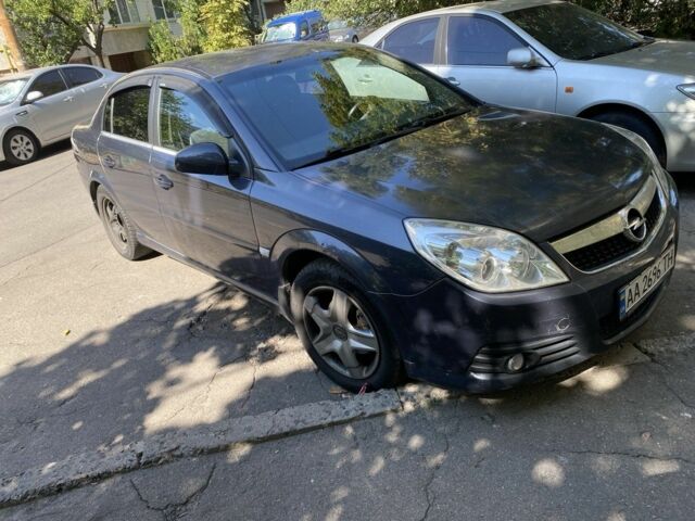 Синій Опель Вектра, об'ємом двигуна 2.2 л та пробігом 294 тис. км за 3900 $, фото 2 на Automoto.ua
