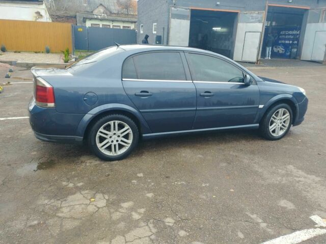 Синій Опель Вектра, об'ємом двигуна 1.8 л та пробігом 325 тис. км за 3900 $, фото 12 на Automoto.ua