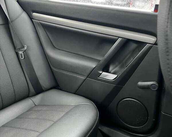 Синій Опель Вектра, об'ємом двигуна 2.2 л та пробігом 200 тис. км за 5600 $, фото 52 на Automoto.ua