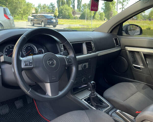 Синий Опель Вектра, объемом двигателя 2.2 л и пробегом 203 тыс. км за 4550 $, фото 10 на Automoto.ua