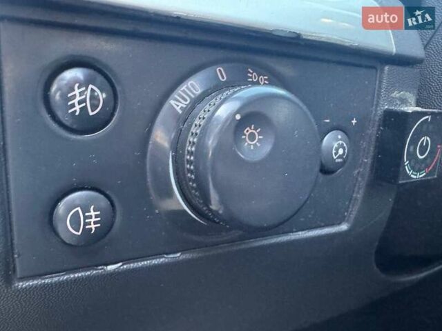Синій Опель Вектра, об'ємом двигуна 2.2 л та пробігом 229 тис. км за 5290 $, фото 16 на Automoto.ua