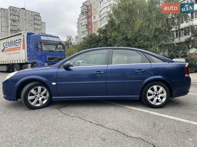 Синий Опель Вектра, объемом двигателя 1.9 л и пробегом 359 тыс. км за 4600 $, фото 4 на Automoto.ua