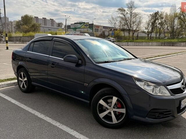 Синий Опель Вектра, объемом двигателя 2.2 л и пробегом 316 тыс. км за 5400 $, фото 1 на Automoto.ua