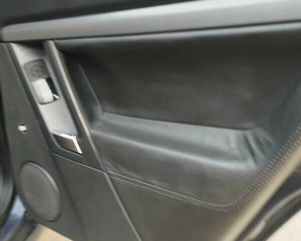 Синій Опель Вектра, об'ємом двигуна 1.8 л та пробігом 325 тис. км за 3999 $, фото 25 на Automoto.ua