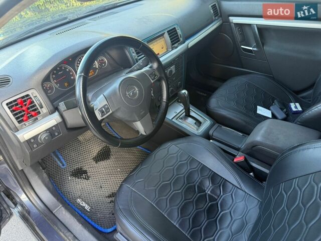 Синій Опель Вектра, об'ємом двигуна 2.2 л та пробігом 295 тис. км за 3999 $, фото 9 на Automoto.ua