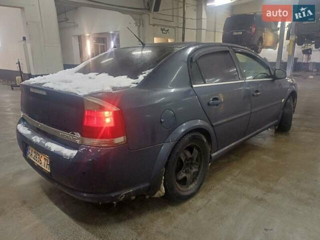 Синий Опель Вектра, объемом двигателя 2.2 л и пробегом 298 тыс. км за 4000 $, фото 3 на Automoto.ua