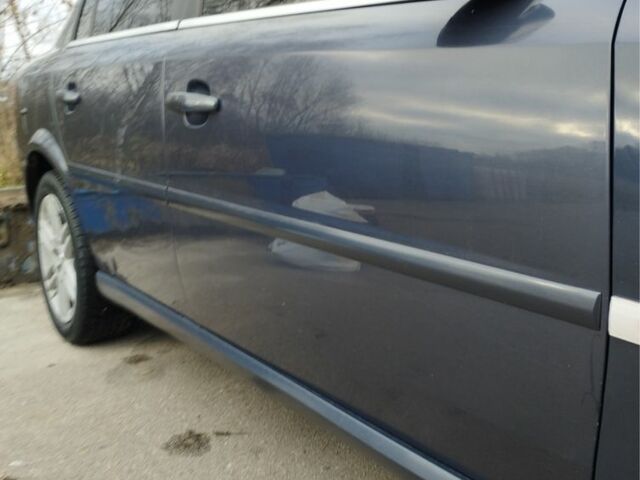 Синий Опель Вектра, объемом двигателя 1.8 л и пробегом 325 тыс. км за 3900 $, фото 10 на Automoto.ua