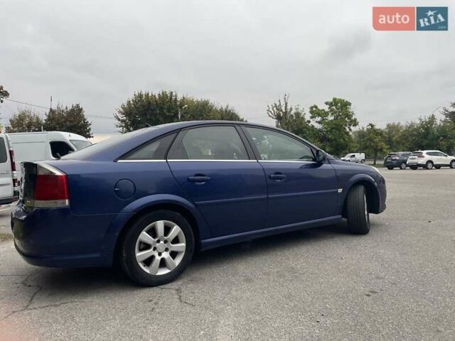 Синий Опель Вектра, объемом двигателя 1.9 л и пробегом 359 тыс. км за 4600 $, фото 2 на Automoto.ua