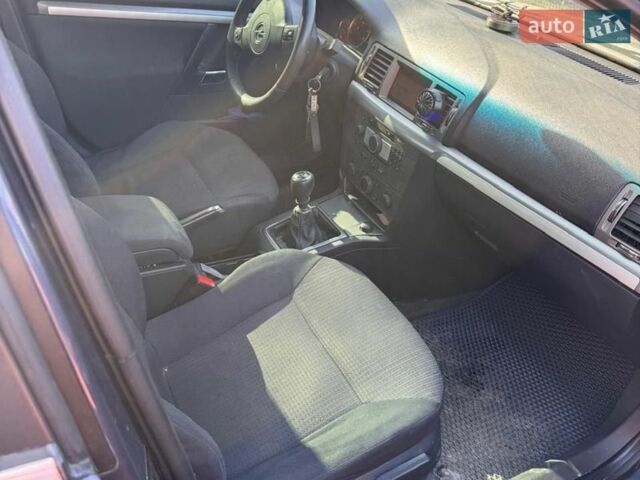 Синій Опель Вектра, об'ємом двигуна 1.91 л та пробігом 290 тис. км за 4500 $, фото 2 на Automoto.ua