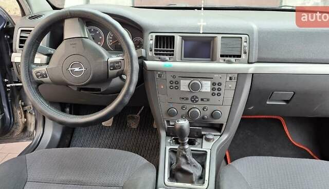 Синій Опель Вектра, об'ємом двигуна 1.9 л та пробігом 201 тис. км за 3299 $, фото 6 на Automoto.ua