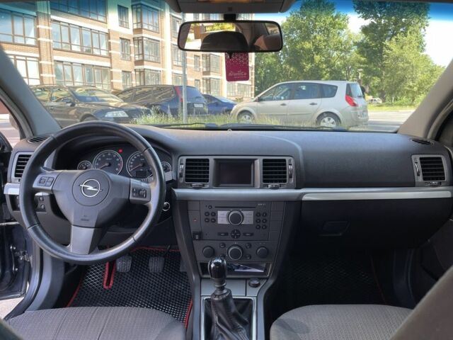 Синий Опель Вектра, объемом двигателя 2.2 л и пробегом 205 тыс. км за 4550 $, фото 4 на Automoto.ua