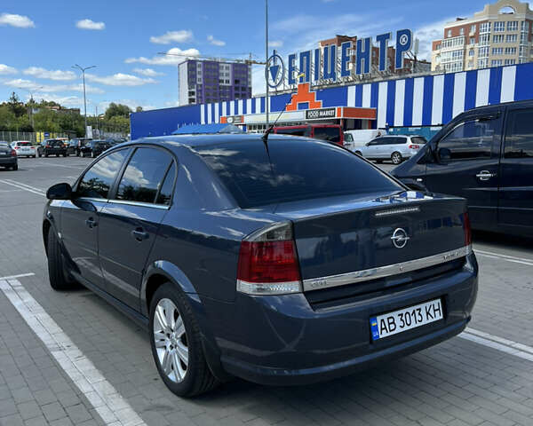 Синій Опель Вектра, об'ємом двигуна 2.2 л та пробігом 174 тис. км за 7300 $, фото 1 на Automoto.ua