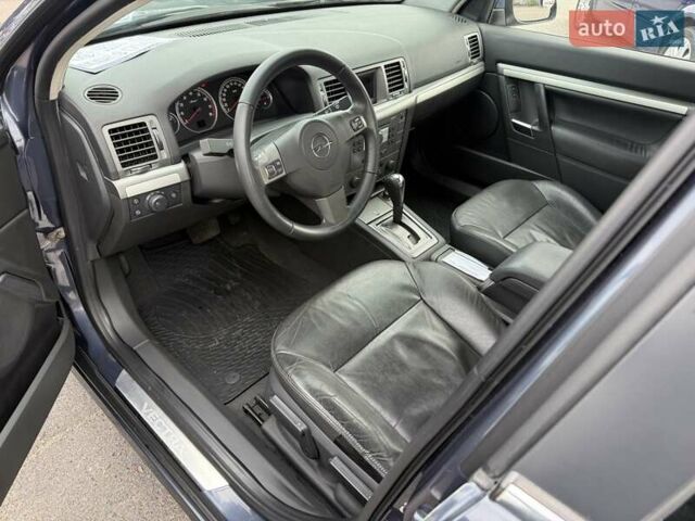 Синій Опель Вектра, об'ємом двигуна 2.2 л та пробігом 110 тис. км за 6999 $, фото 5 на Automoto.ua