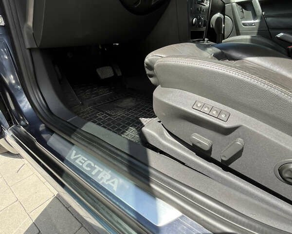 Синій Опель Вектра, об'ємом двигуна 2.2 л та пробігом 174 тис. км за 7300 $, фото 8 на Automoto.ua