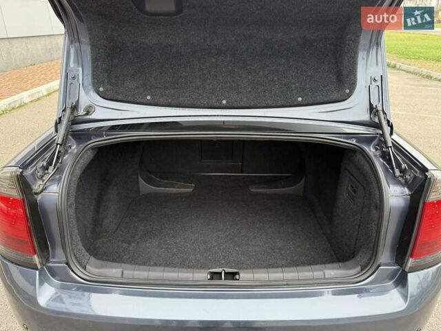 Синій Опель Вектра, об'ємом двигуна 2.2 л та пробігом 110 тис. км за 6500 $, фото 35 на Automoto.ua