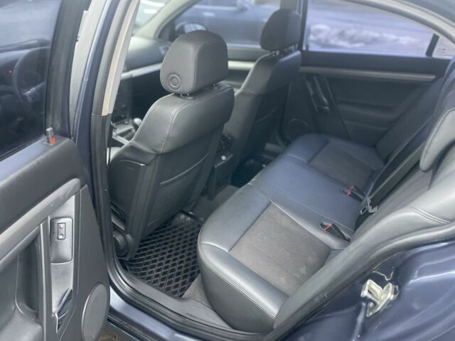 Синій Опель Вектра, об'ємом двигуна 2.2 л та пробігом 185 тис. км за 5500 $, фото 9 на Automoto.ua