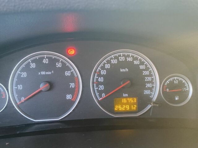 Синий Опель Вектра, объемом двигателя 2.2 л и пробегом 250 тыс. км за 6000 $, фото 16 на Automoto.ua