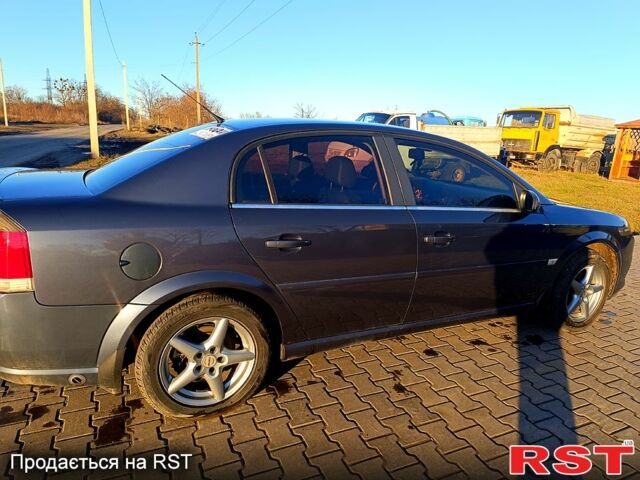 Синий Опель Вектра, объемом двигателя 2.2 л и пробегом 335 тыс. км за 6700 $, фото 3 на Automoto.ua