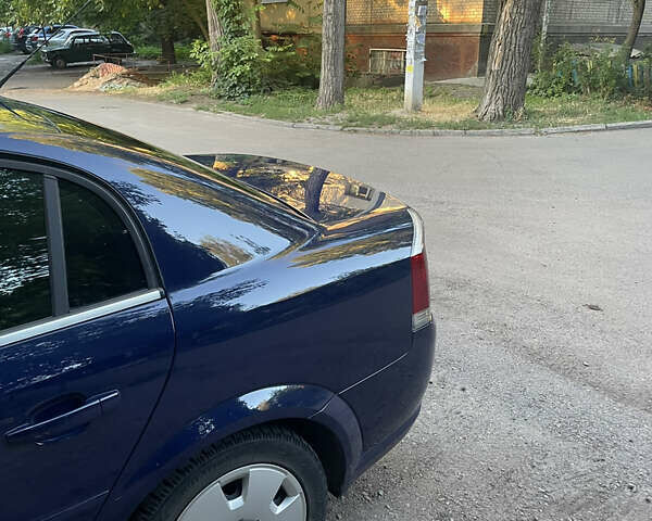 Опель Вектра 2008 в Першотравенске на Automoto.ua Синий Опель Вектра, объемом двигателя 3 л и пробегом 225 тыс. км за 5099 $, фото 4 на Automoto.ua