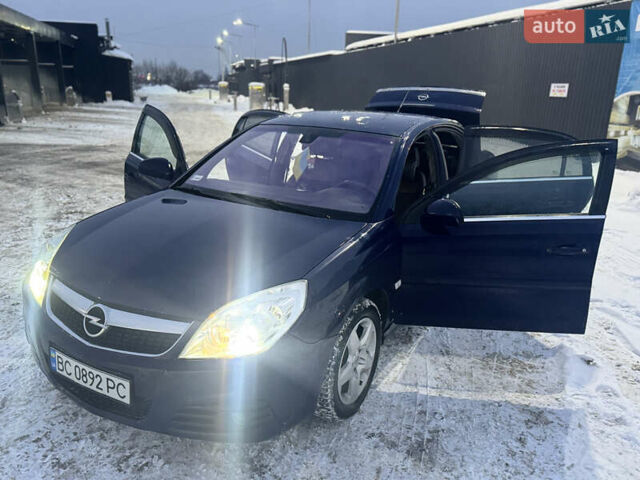 Синий Опель Вектра, объемом двигателя 1.9 л и пробегом 295 тыс. км за 3550 $, фото 19 на Automoto.ua