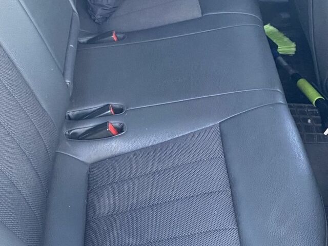 Синий Опель Вектра, объемом двигателя 2.2 л и пробегом 250 тыс. км за 6000 $, фото 9 на Automoto.ua