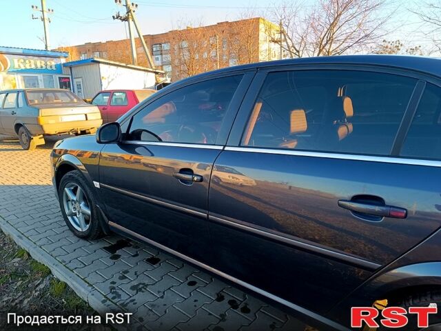 Синий Опель Вектра, объемом двигателя 2.2 л и пробегом 335 тыс. км за 6700 $, фото 7 на Automoto.ua