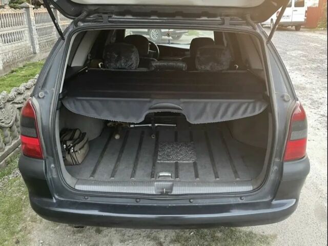 Синій Опель Вектра, об'ємом двигуна 1.6 л та пробігом 288 тис. км за 1147 $, фото 6 на Automoto.ua