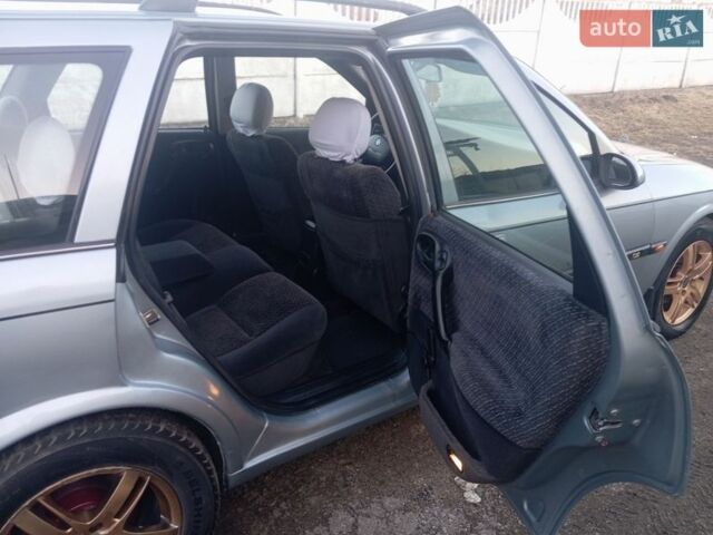 Синий Опель Вектра, объемом двигателя 1.79 л и пробегом 329 тыс. км за 1750 $, фото 14 на Automoto.ua