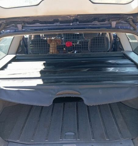 Синий Опель Вектра, объемом двигателя 1.6 л и пробегом 275 тыс. км за 1500 $, фото 10 на Automoto.ua