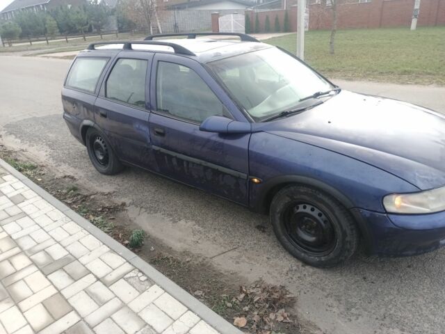 Синій Опель Вектра, об'ємом двигуна 2 л та пробігом 40 тис. км за 600 $, фото 3 на Automoto.ua