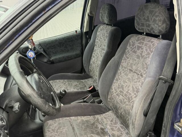 Синий Опель Вектра, объемом двигателя 1.6 л и пробегом 240 тыс. км за 1999 $, фото 7 на Automoto.ua