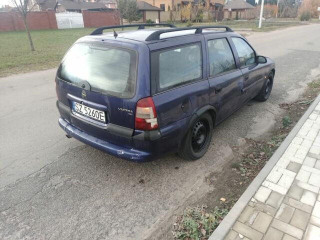 Синій Опель Вектра, об'ємом двигуна 2 л та пробігом 40 тис. км за 600 $, фото 4 на Automoto.ua