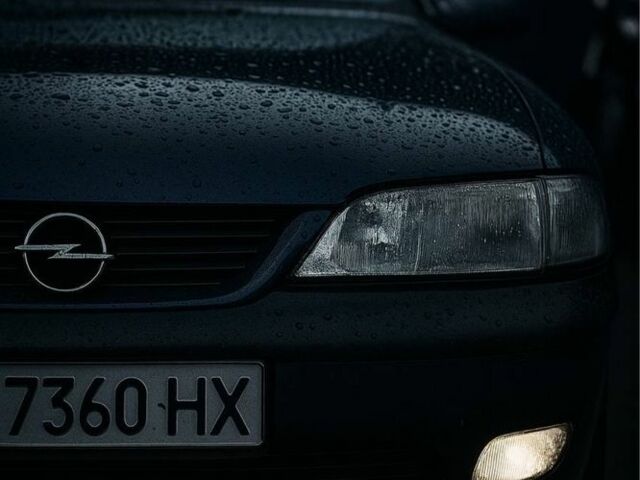 Опель Вектра 1997 у Бердичеве на Automoto.ua Синій Опель Вектра, об'ємом двигуна 1.6 л та пробігом 505 тис. км за 2400 $, фото 7 на Automoto.ua