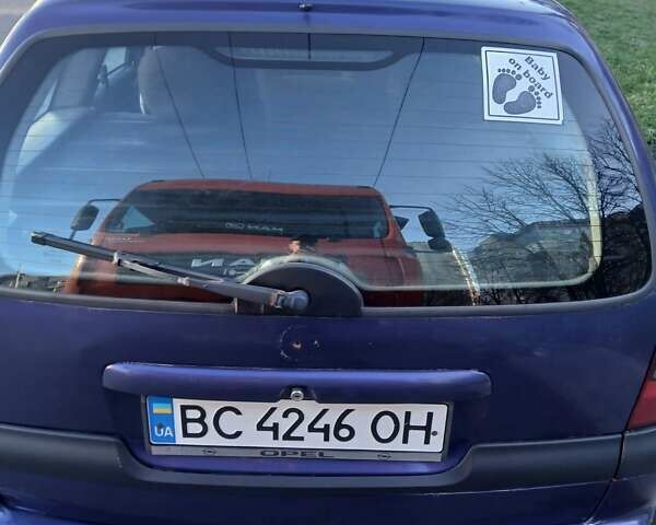 Синий Опель Вектра, объемом двигателя 2 л и пробегом 100 тыс. км за 1750 $, фото 1 на Automoto.ua