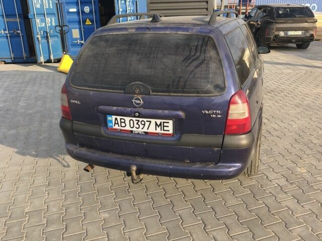 Синий Опель Вектра, объемом двигателя 1.6 л и пробегом 1 тыс. км за 2100 $, фото 4 на Automoto.ua