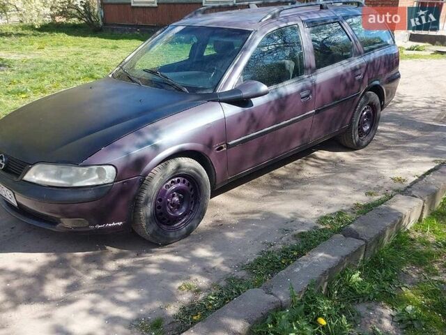 Синій Опель Вектра, об'ємом двигуна 2 л та пробігом 300 тис. км за 1300 $, фото 9 на Automoto.ua