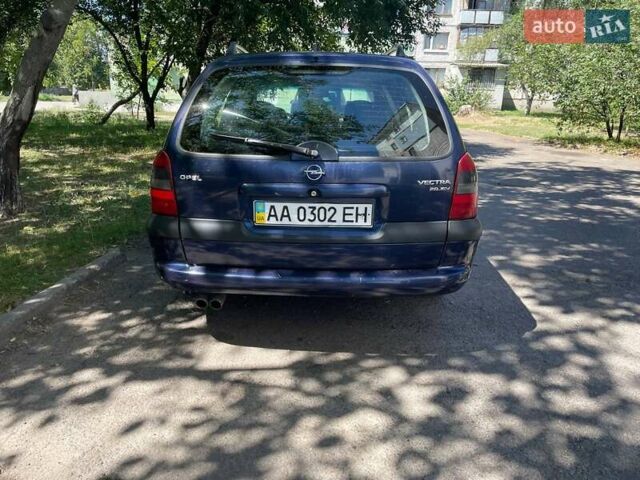 Синий Опель Вектра, объемом двигателя 2 л и пробегом 350 тыс. км за 2200 $, фото 3 на Automoto.ua
