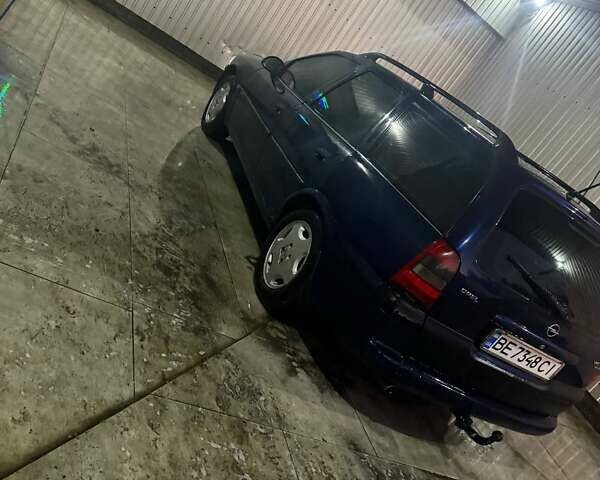 Синий Опель Вектра, объемом двигателя 1.8 л и пробегом 510 тыс. км за 3000 $, фото 4 на Automoto.ua