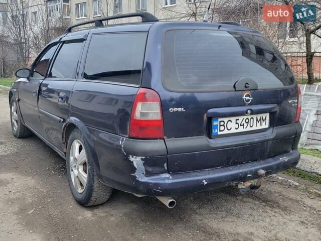 Синий Опель Вектра, объемом двигателя 1.8 л и пробегом 350 тыс. км за 2299 $, фото 8 на Automoto.ua