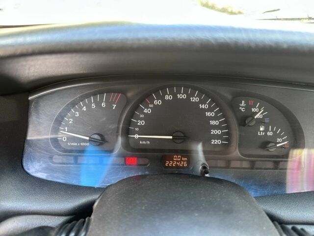 Синій Опель Вектра, об'ємом двигуна 1.6 л та пробігом 222 тис. км за 1700 $, фото 8 на Automoto.ua